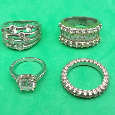 Sale Photo Thumbnail #180: Costume Jewelry 