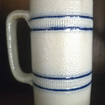 Utica Barrel mug