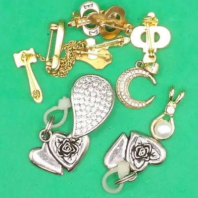 Sale Photo Thumbnail #179: Costume Jewelry 