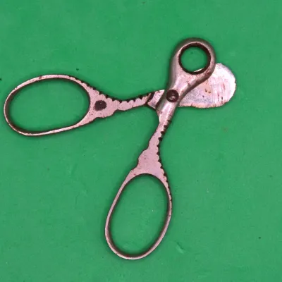 Sale Photo Thumbnail #270: Cheroot Cutter