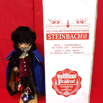 Sale Photo Thumbnail #205: German Nutcracker