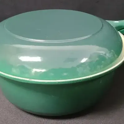 Le Creuset Covered Green Pot 