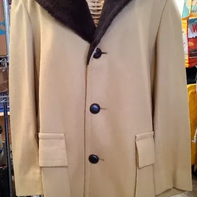 Pendleton Wool Coat - Men's Size 42 (Vintage With Original Tags)