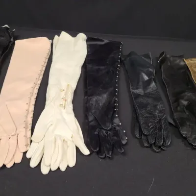 Vintage Elegant Evening Gloves