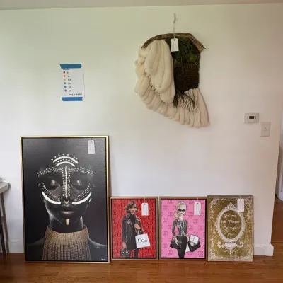 Sale Photo Thumbnail #10: Artwork