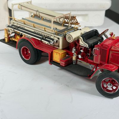 Sale Photo Thumbnail #212