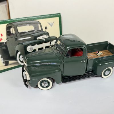 Sale Photo Thumbnail #34