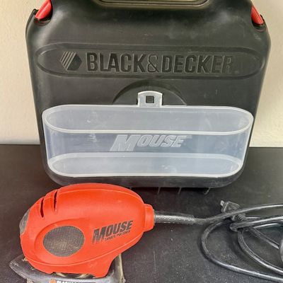 Sale Photo Thumbnail #177: Model MS500. Tested, runs strong and quiet. Riot includes sander, tip attachment, sanding/polishing pads, instruction booklet and carry case. Very good used condition.