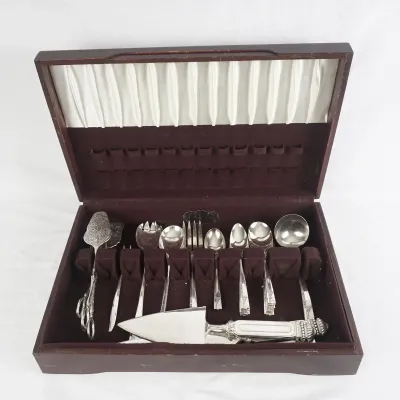 Nobility Plate Quadruple Crown Silverplate Flatware & Serving Set