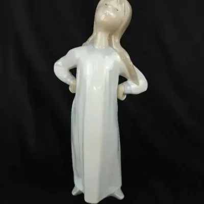 Lladró “Girl Stretching” Porcelain Figurine #4872