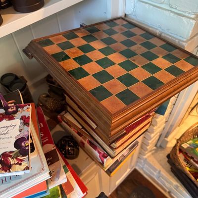 Sale Photo Thumbnail #14: Chess