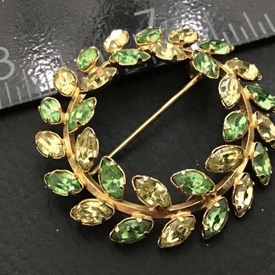 1/20 Gold Filled. Hallmarked Beatiful Vintage Brooch