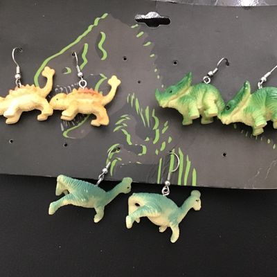 Vintage Old Stock Dinosaurs Earrings