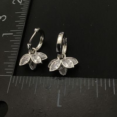Beautiful silver plated Crystal Rhinestone dangle leaf hoop earrings