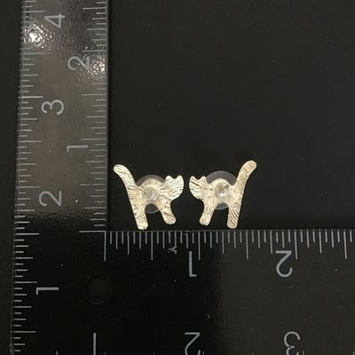 Cute black enamel cat stud Earrings