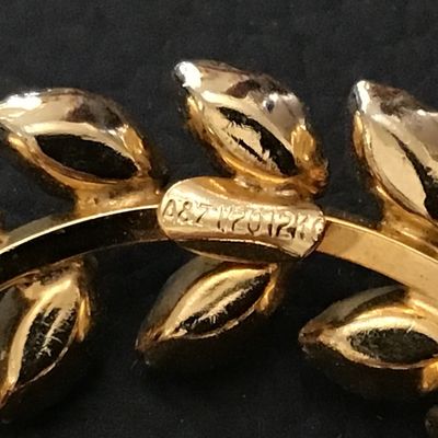 1/20 Gold Filled. Hallmarked Beatiful Vintage Brooch
