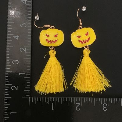 Cool yellow enameled pumpkin fashion Earrings