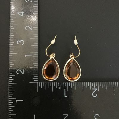 Pretty gold tone fashion earrings