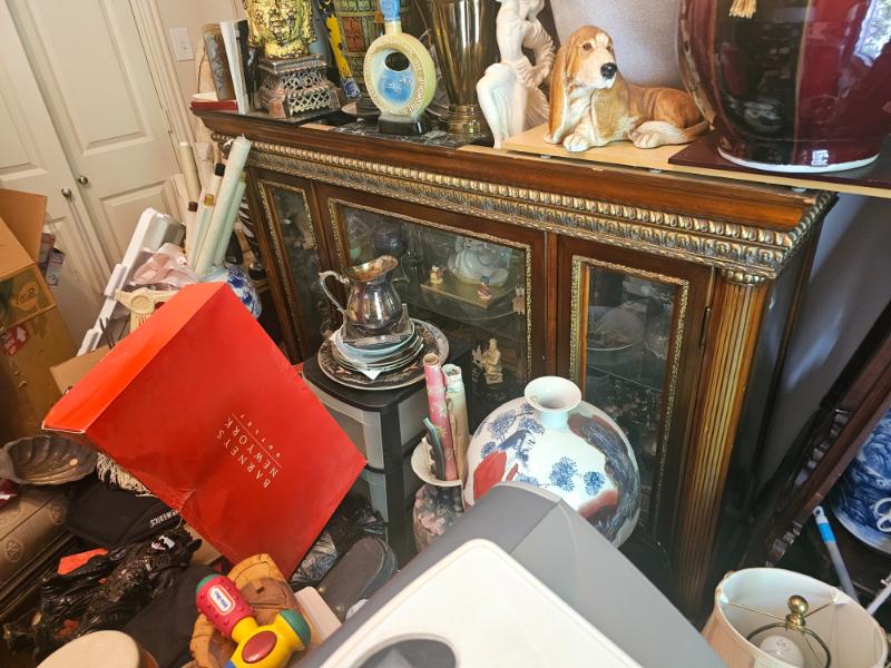 Sale Photo Thumbnail #4