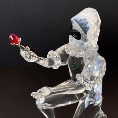 LOT 106: Swarovski Crystal SCS 2001 Annual Edition "Harlequin" Figurine on Stand