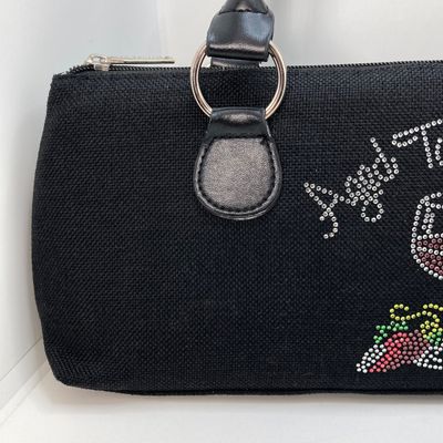 LOT 181: Primeware "Aged To Perfection" Wine Clutch with Thermal Insulation