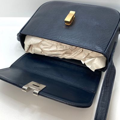 LOT 119: Blue Made in Pait Au Canada Zenith Handbag with Shoulder Strap with Dust Bag