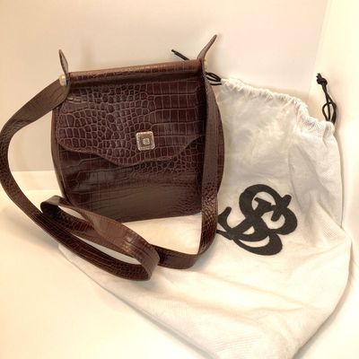 LOT 114: Silver Blue U.S.A. Brown Handbag with Dust Bag