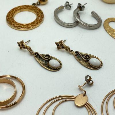 LOT 19: Vintage Pierced Earring Collection