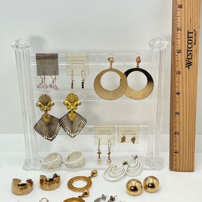 LOT 19: Vintage Pierced Earring Collection