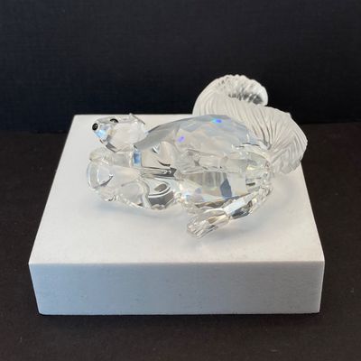 LOT 111: Swarovski Crystal Collection - SCS 10th Anniversary "The Squirrel" in Original Box with 2002 Bouquet of Roses
