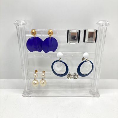 LOT 21: Vintage Clip-on Style Earrings - Richelieu and More