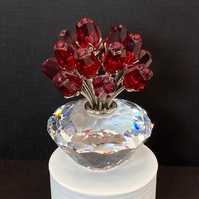 LOT 111: Swarovski Crystal Collection - SCS 10th Anniversary "The Squirrel" in Original Box with 2002 Bouquet of Roses