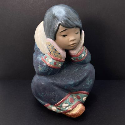 LOT 101: Lladro "Pensive Esquimo Girl" No. 2158 with Original Box