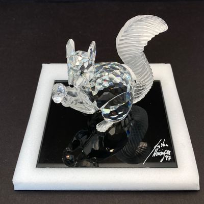 LOT 111: Swarovski Crystal Collection - SCS 10th Anniversary "The Squirrel" in Original Box with 2002 Bouquet of Roses