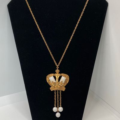 LOT 27: Collection of Statement and Faux Pearl Necklaces