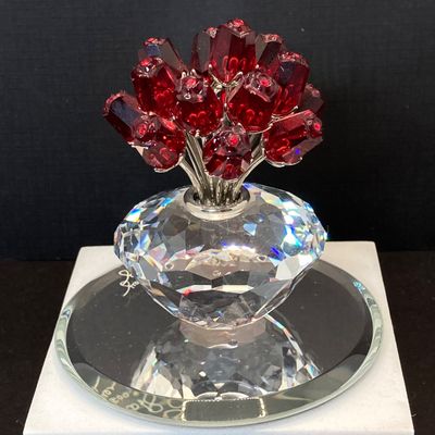 LOT 111: Swarovski Crystal Collection - SCS 10th Anniversary "The Squirrel" in Original Box with 2002 Bouquet of Roses