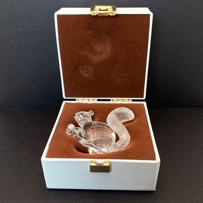 LOT 111: Swarovski Crystal Collection - SCS 10th Anniversary "The Squirrel" in Original Box with 2002 Bouquet of Roses