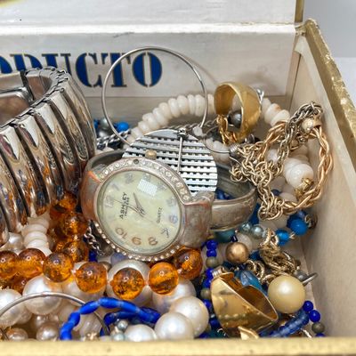 LOT 25: Vintage El Producto Box filled with Craft Jewelry and More
