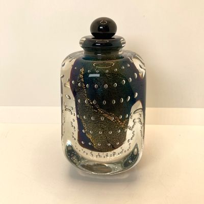 LOT 107: Signed by Artisit Robert Eickholt Art Glass Perfume Bottle
