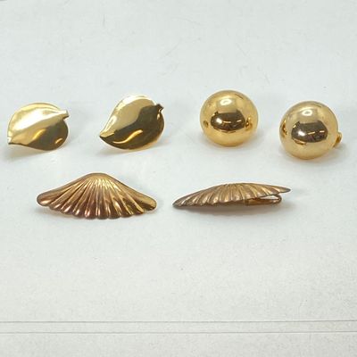 LOT 18: Vintage Screw-back and Clip-on Earrings - Goldette, Napier and More