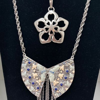 LOT 33: Large Collection of Silver Tone Necklaces
