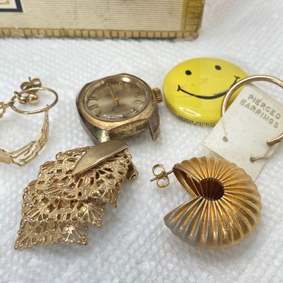 LOT 25: Vintage El Producto Box filled with Craft Jewelry and More