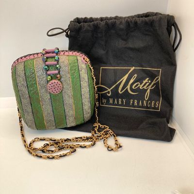 LOT 113: Motif by Mary Frances Hard Purse with Dust Bag 2174