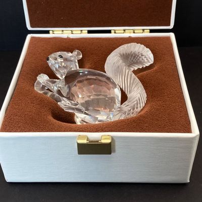 LOT 111: Swarovski Crystal Collection - SCS 10th Anniversary "The Squirrel" in Original Box with 2002 Bouquet of Roses