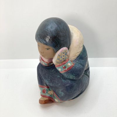 LOT 101: Lladro "Pensive Esquimo Girl" No. 2158 with Original Box