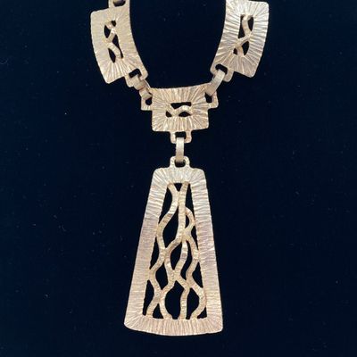 LOT 34: Large Collection of Statement Necklaces - Crown Trifari and More