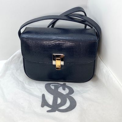 LOT 119: Blue Made in Pait Au Canada Zenith Handbag with Shoulder Strap with Dust Bag
