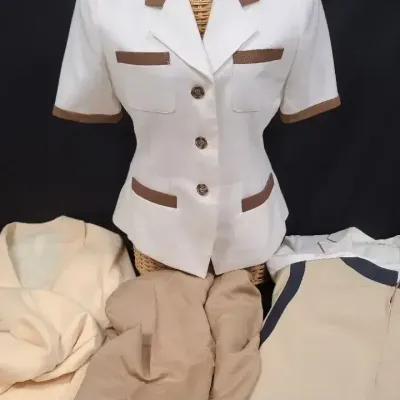 4 Vintage Women's Outfits