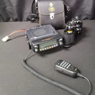 Smokey & The Bandit Starter Kit - CB And Binoculars 