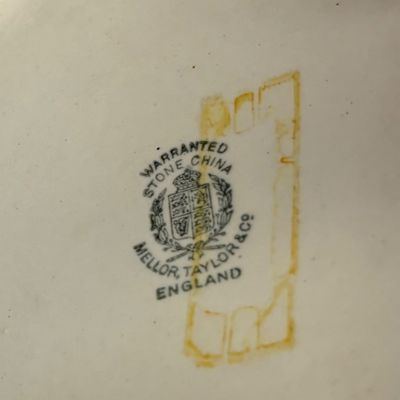 MELLOR TAYLOR & CO. ENGLAND WARRENTED STONE CHINA CHAMBER POT